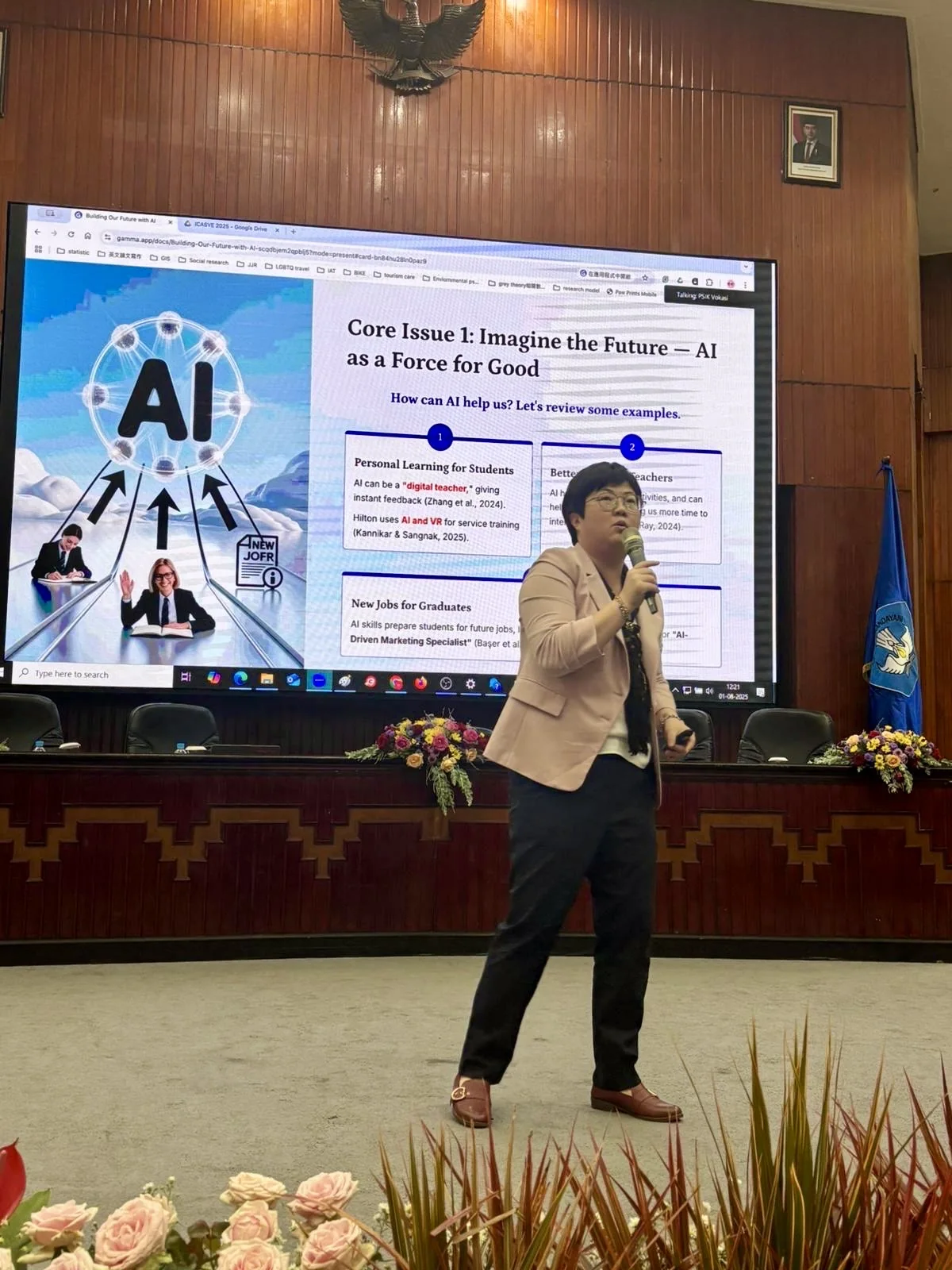 Li-Hsin Chen presenting on AI